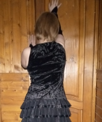 Страстная, игривая и умелая в постели - я создана для того, чтобы исполнять все твои фантазии. В моих объятьях ты найдешь настоящую страсть, нежность и релакс. У меня есть опыт, который поможет нам обоим достичь вершины блаженства. Я знаю, как доставить тебе удовольствие, и готова открыть для тебя все свои тайны.
Живу я в Москве, городе возможностей и страсти. У меня есть приватные фото, которые покажут тебе, насколько я сексуальна и желанна. Обещаю, что фото соответствуют действительности и заставят твое сердце биться чаще. Хочешь узнать больше? Тогда ты знаешь, что нужно делать. Жду тебя, мой милый. 💋 8224, 39 лет